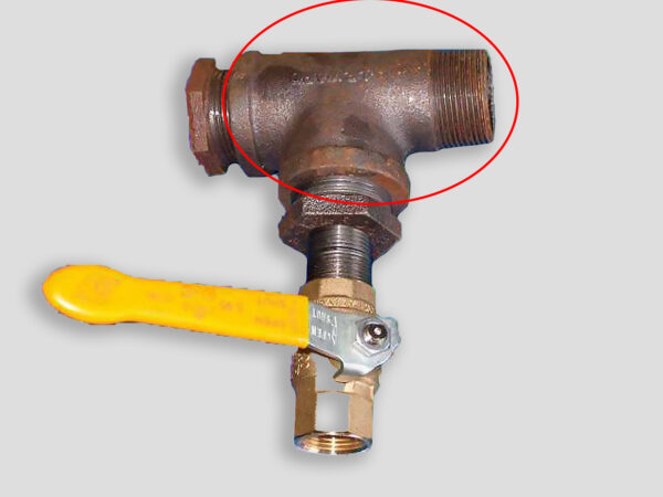 PIPE BUSHING <br>1 ¼" X ¾"
